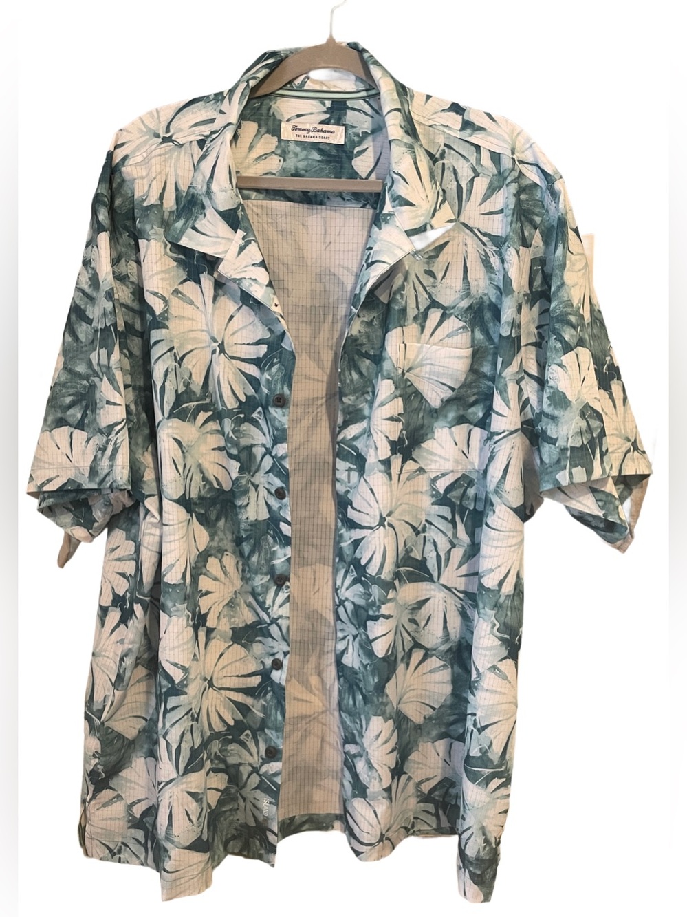 Tommy Bahama The Bahama Coast 2XLT button down camp men’s shirt